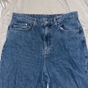 H&M Mom Jeans